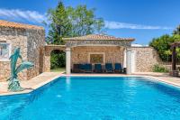 Golfinhos - MAGNIFICENT & SPACIOUS 5 BEDROOM VILLA - Chambres d'hôtes Carvoeiro