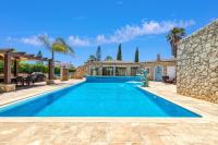 Golfinhos - MAGNIFICENT & SPACIOUS 5 BEDROOM VILLA - Chambres d'hôtes Carvoeiro