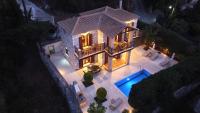 George Stone Villa - B&B