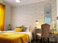 Deluxe Double Room with Shower