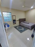 Homestay MakTeh - B&B Yong Peng