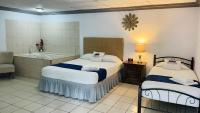 Triple Room with Bath