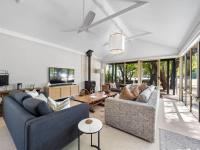 Mint Haus, stylish coastal retreat - Ferienwohnung