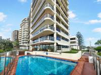 Breathtaking Views - Point Cartwright Bliss - Ferienwohnung