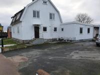 Central enrums lägenhet med altan - Chambres d’hôtes Falkenberg