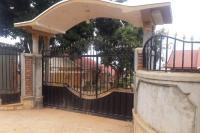 Room near the Entebbe Airport with WiFi - B&B Entebbe