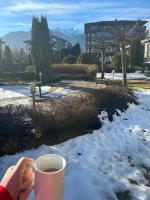 Aspen golf & Ski resort 2 bedroom apartment E002 - B&B Razlog