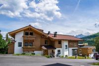 Two-Bedroom Apartment with Mountain View