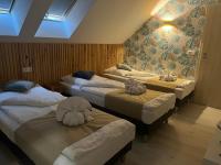 Dreibettzimmer