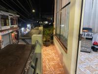 Apartamento en la zona viva con parqueo exclusivo - B&B San Pedro La Laguna