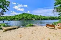 Lakefront Moose Pond Retreat - B&B Denmark