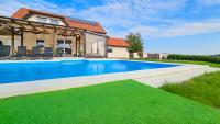 Villa Baročka Holiday Home - B&B