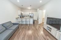 Lovely Townhome Near CU - B&B