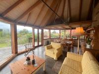 Market Garden Cottage, Sleeps 6, 2 x King Size, 2 x Singles - B&B Lower Beeding