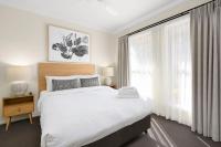 Melview Greens - Two-Bedroom Apartment - B&B Orange
