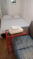 Lovely apartment living room and bedroom near Eiffel Tower UNESCO - Chambres d'hôtes Paris