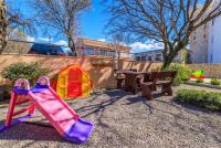 Apartman Julija - Ferienwohnung Povile
