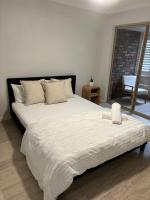 Three-Bedroom Apartment with Balcony
