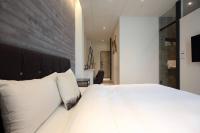 Double Room with Balcony and Mountain View