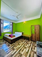 King Room with Mountain View