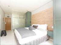 Executive Kamer met Queensize Bed