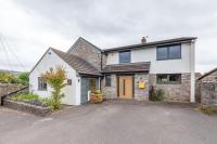 Spacious House in the Heart of Cheddar - Chambres d’hôtes