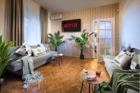 Central And Spacious Home - B&B Sofia