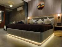 NOVA STAYS River& City facing- Your Home Away 43rd floor - B&B