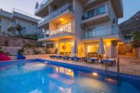 Kalkan - 3 Bed Apartment with Large Private Pool - Chambres d’hôtes
