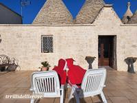 TRULLI delle rose Puglia and small garden - B&B Martina Franca