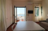 Holiday House Giulia Otranto Sea Front - B&B Otranto