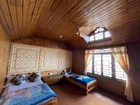 Twin Room with Mountain View
