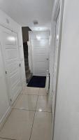 Modern Double Room with Desk,Netflix, Wifi and Free Parking Near Wellingborough Centre - Chambres d'hôtes Wellingborough