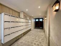Archives Gallery -Unique and élégant Studio Paris center - Ferienwohnung Paris