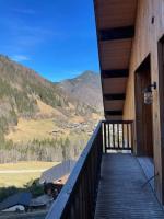 Lighthouse - a chalet inspired penthouse perfect for all seasons - Ferienwohnung Saint-Jean-d'Aulps