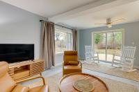 Walk to Beach and Lake Michigan Manistee Bliss! - B&B Manistee