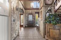 Country Escape - Acreage Home with Park - B&B De Winton