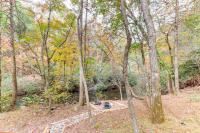 Pet Friendly! Riverfront Ellijay Cabin with Hot Tub - B&B Ellijay