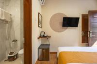 Queen Room with Pool View