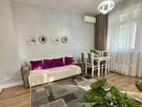 9 ЖК BRAUN уютные апартаменты напротив ТРЦ Mega Alma-Ata по Розыбакиеваа - Chambres d'hôtes Almaty