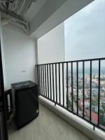 Apartment with City View