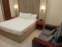 RM Guest House - B&B Lahore