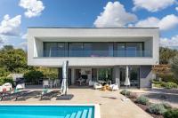 Villa LUXOR with heated pool - Chambres d’hôtes Sveti Vid-Miholjice