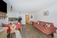 Apartment Chesa Erica 65m2 with private garden - Bed and Breakfast Silvaplana