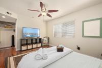 Mission Hills Dream - BBQ, Patios, AC, Parking - Bed and Breakfast San Diego
