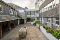 22 Piazza - B&B St Ives