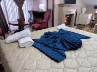 Luxury Triple Room