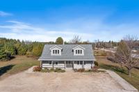 Bird's Nest - Above Bakery Cozy Studio, Perfect for Couples! - B&B