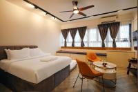 Superior One-Bedroom Apartment