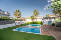 Piso con piscina y playa en Calafell, Mas Mel - B&B Calafell